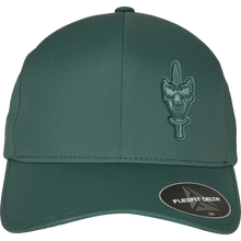 Load image into Gallery viewer, Flex Fit Delta Closed Back Cap