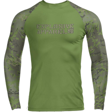 Load image into Gallery viewer, Multicam Tropic Rash Guard