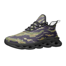 Load image into Gallery viewer, Explosive Mesh Knit Sneakers - Tiger Stripe