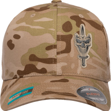 Load image into Gallery viewer, FlexFit Multicam Fitted Cap