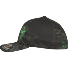 Load image into Gallery viewer, FlexFit Multicam Fitted Cap